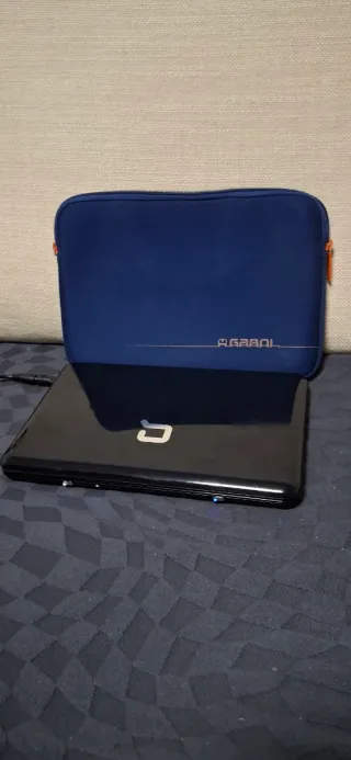 Compaq Mini 700 Laptop Nero con Windows