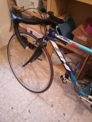 Bicicleta carretera niño BH Montventux