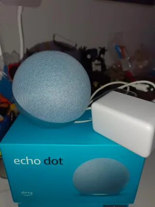 Amazon Echo Dot (Alexa)