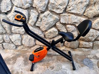 Bicicleta estática plegable naranja fitness
