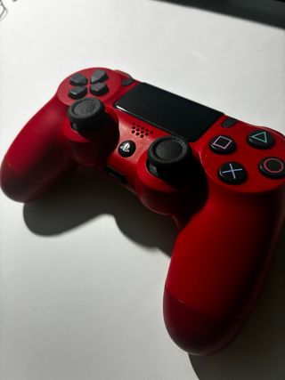 Mandos PlayStation 4 Rojo y Negro