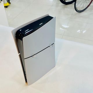 CONSOLA SONY PS5 SLIM DIGITAL CON MANDO CABLES Y MANDO