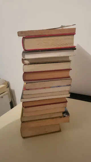 Libros de todo tipo, novelas