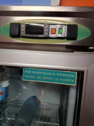 OFERTA!! Nevera expositora Infrico