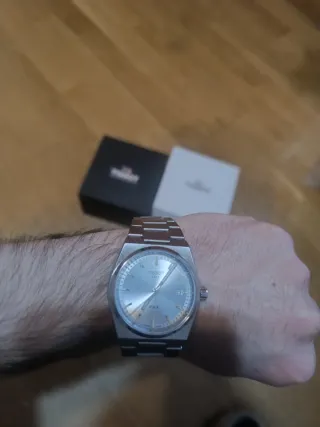 Reloj Tissot PRX automático color Plata Nuevo con