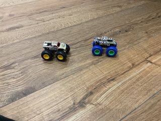 Pack 2 Coches Monster Truck Juguete