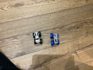 Pack 2 Coches Monster Truck Juguete