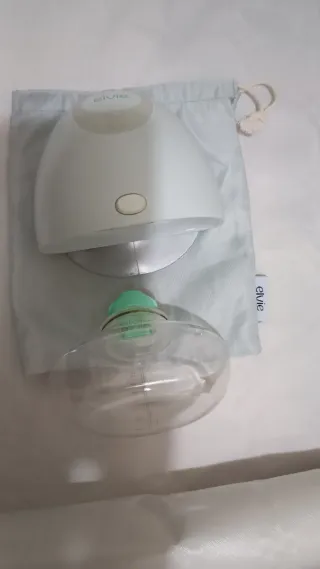 Sacaleches Eléctrico Elvie Pump Portátil Blanco.