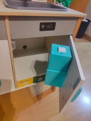 Cocina de madera infantil