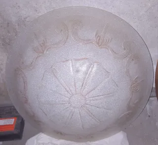 Plafoniera legno e vetro decorata