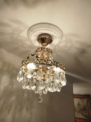 Lámpara de cristal Swarovski dorada