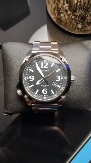 Reloj Casio Hombre Negro y Plateado