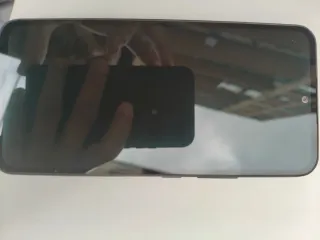 Teléfono móvil negro