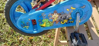 Bicicleta infantil ruedas macizas y frenos