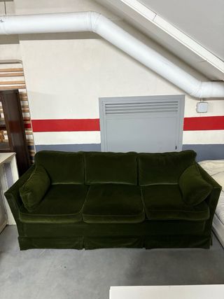 Sofá Chester de terciopelo verde 3 plazas