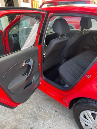 Volkswagen Polo 2015