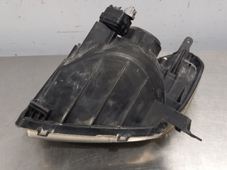 FARO DERECHO TOYOTA RAV4 (A2) S / R