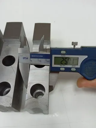 Garras para plato de torno