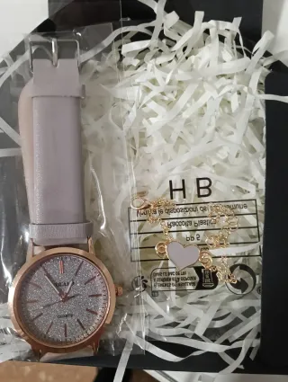 Conjunto Reloj + Pulsera Corazón