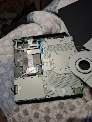 PS4 Slim per ricambi