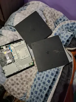 PS4 Slim per ricambi