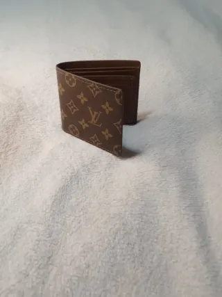 Billetera Louis Vuitton Marrón