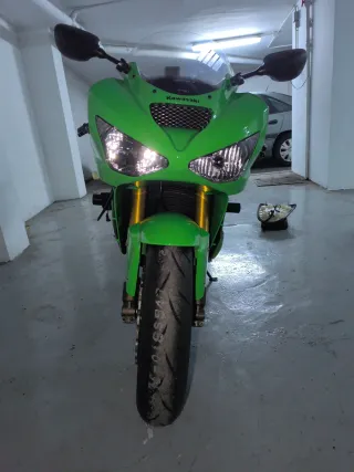 Kawasaki Ninja ZX6RR