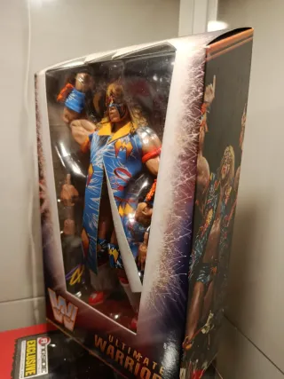 Figura WWE Ultimate Warrior Mattel Elite