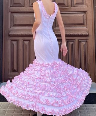 Traje de flamenca rosa talla 34 PRECIOSO