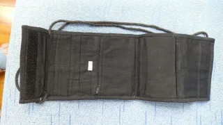 Porta documentos terciopelo negro y verde azulado