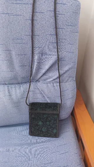 Porta documentos terciopelo negro y verde azulado