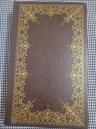 3 LIBROS de GRANDES CLÁSICOS UNIVERSALES