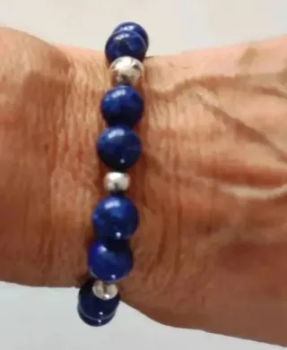 Pulseras de plata y piedras naturales