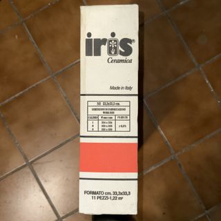 Lotto di piastrelle varie