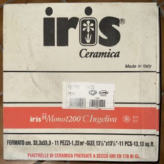 Lotto di piastrelle varie