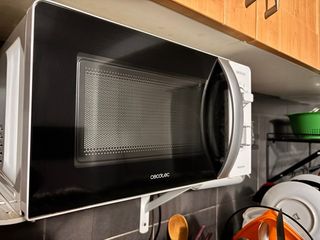 Cecotec ProClean Microondas 700W