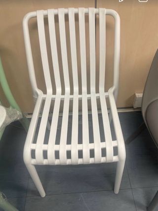 Pack 4 x 160€ Sillas ApilableJardín/Terraza Nuevas