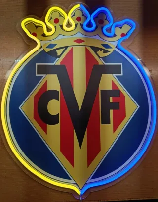 Escudos fútbol metacrilato, vinilo y LED