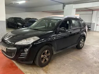 Peugeot 4007 2008
