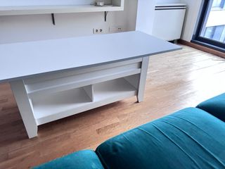 Mesa de centro blanca de madera