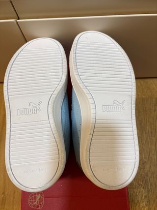 Zapatillas Puma Niño  Talla 33