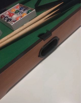 Juego de Mesa de Billar