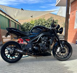 Triumph Speed Triple 1050