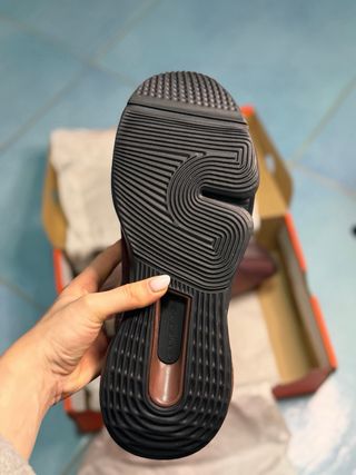 Nike Versair donna rosa/marrone