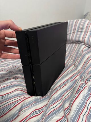 Consola Sony PS4 Negra