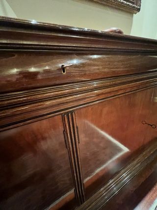 Mueble buffet de comedor en madera de calidad