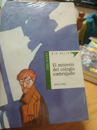 El misterio del colegio embrujado (Ala Delta Se...
