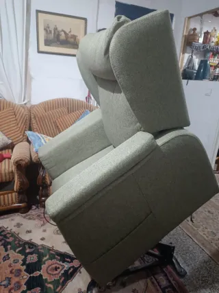 Sofá reclinable y con elevador