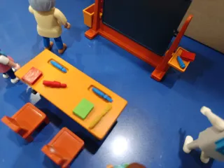 Playmobil Set Escuela Famobil