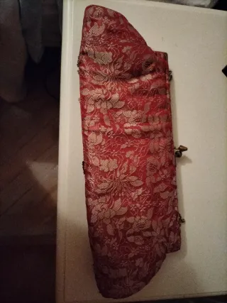 Bolso de fiesta con cierre boquilla